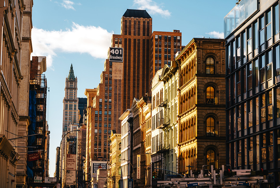 Terraces Open And Martini Trolleys Roll As New York Hotels Set Out Their High-Season Tables